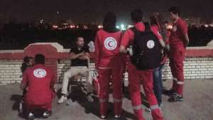 نزول فريق التدخل أثناء الطوارئ التابع للهلال الأحمر المصرى فرع السويس بمبادرة &quot;انت الاقرب للمصاب&quot;