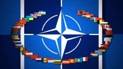 الناتو يحمل روسيا قرار انسحاب امريكا من معاهدة القوى النووية