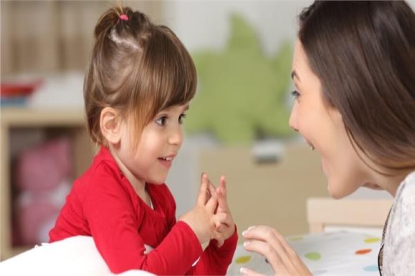 سنة أولى أمومة».. 4 نقاط تجعل طفلك يتحدث سريعا