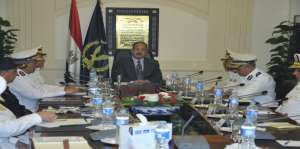 وزير الداخلية يأمر بزيادة المجموعات القتالية فى سيناء