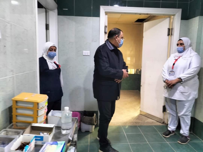 وكيل وزارة الصحة يتفقد قسم طوارئ الباطنه بمستشفى السويس العام 