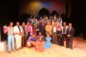 بحضور الهياتمي ..فرقة السويس القومية المسرحية تعرض مسرحية الظاهر بيبرس بقصر ثقافة السويس