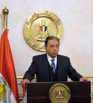 وزير الصحة المصري: نبحث عن مرضى فيروس (سي) لنعالجهم