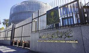 السفارة السعودية بالقاهرة تنفى تعاقدها مع شركة امن إسرائيلية لتأمين الحجاج