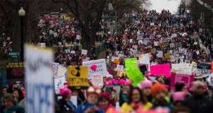 أكثر من نصف مليون في &quot;مسيرة النساء&quot; بلوس أنجليس