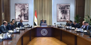رئيس الوزراء يتابع الموقف التنفيذي لعدد من المشروعات بمحافظة السويس